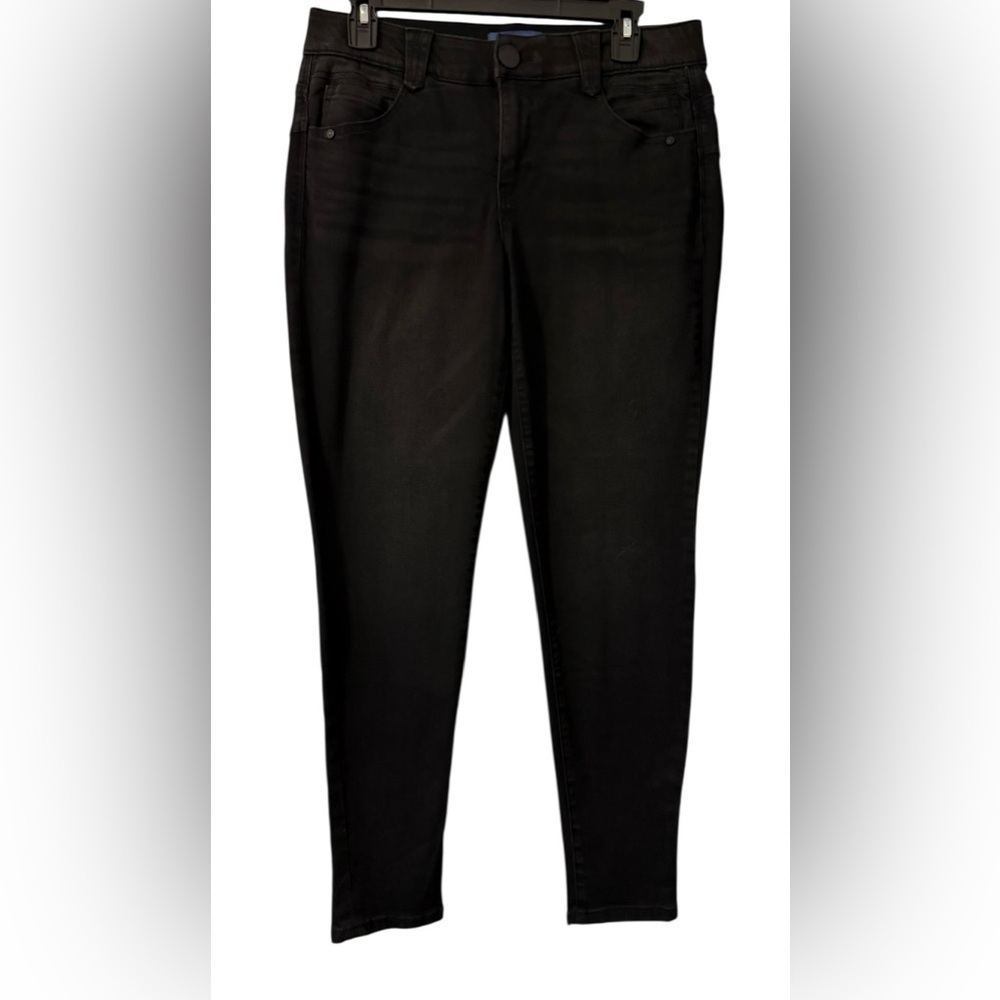 Democracy Ab Solution women’s 10 straight leg stretch black washed jeans